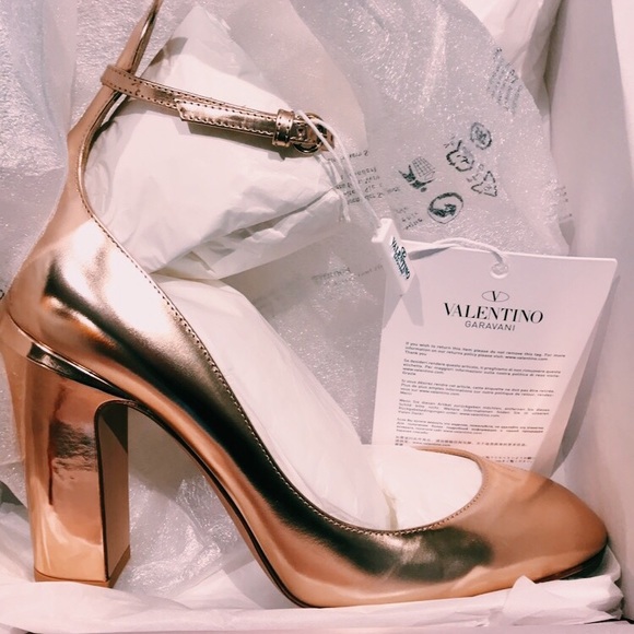 Valentino Shoes - VALENTINO TAN-GO ANKLE STRAP PUMP